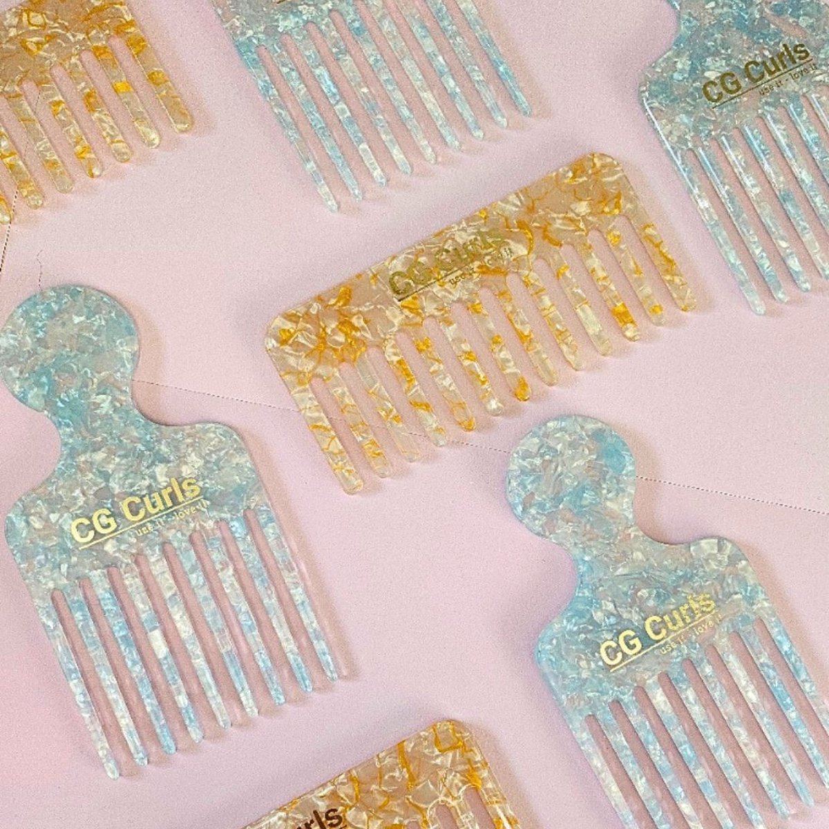 Set Luxe Kammen - Kam met Wijde tanden & Volume Pick in transparante pastelkleuren, ideaal voor verzorging krullendhaar.