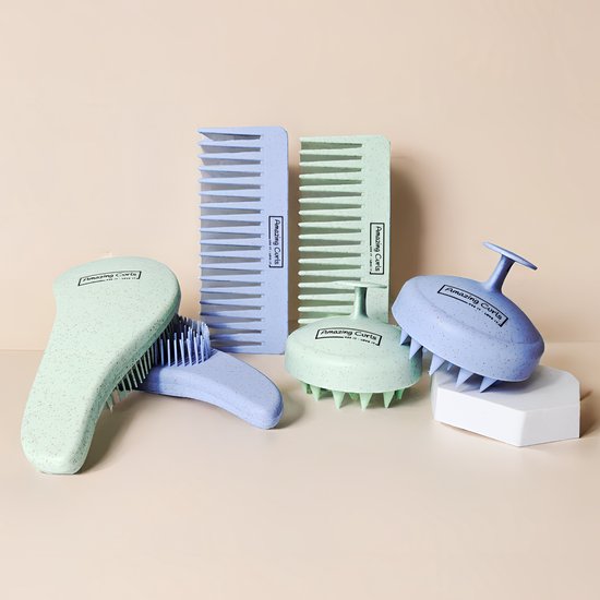 Set Massage & Detangler Brush + Kam met wijde tanden in pastelkleuren voor verzorging van krullendhaar volgens cgmethode